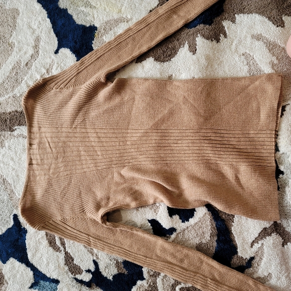 Liz Claiborne Sweater - Picture 4 of 4